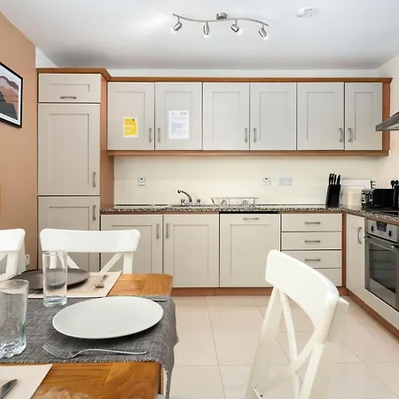 144 - Apartment *